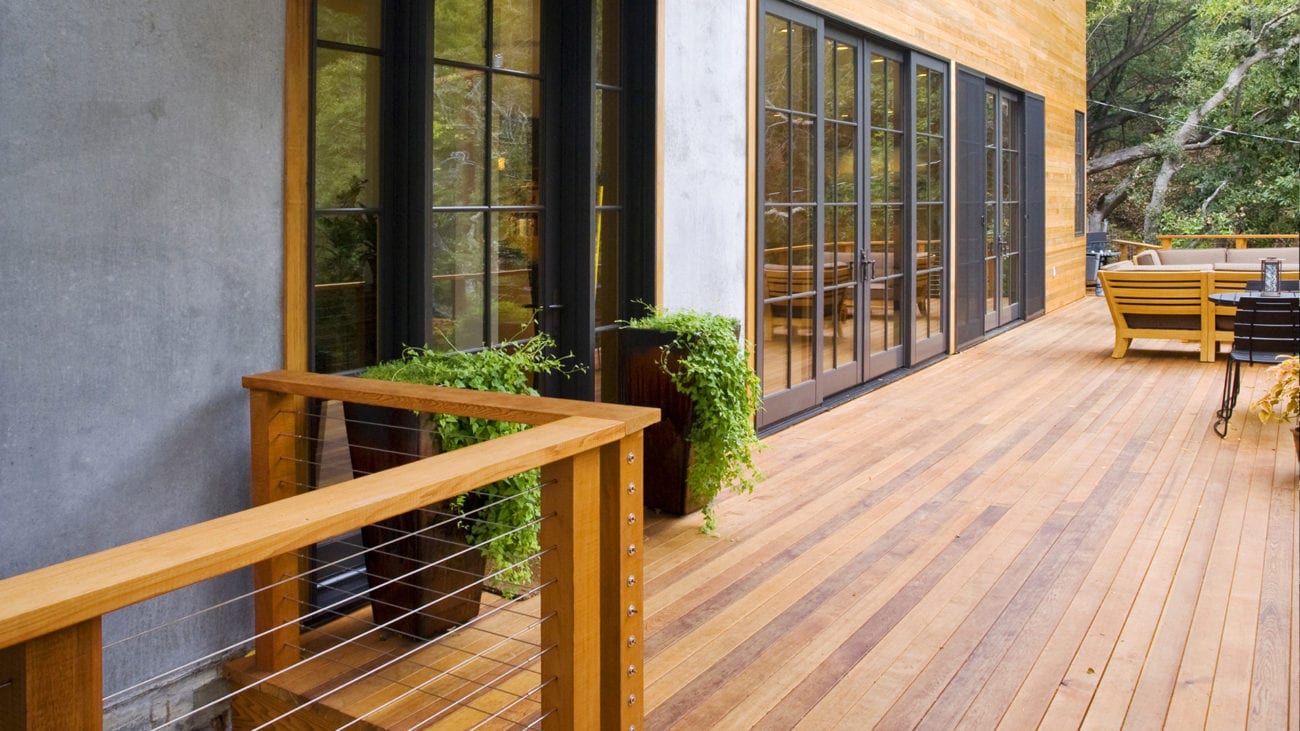 Western Red Cedar Decking Boards Russin