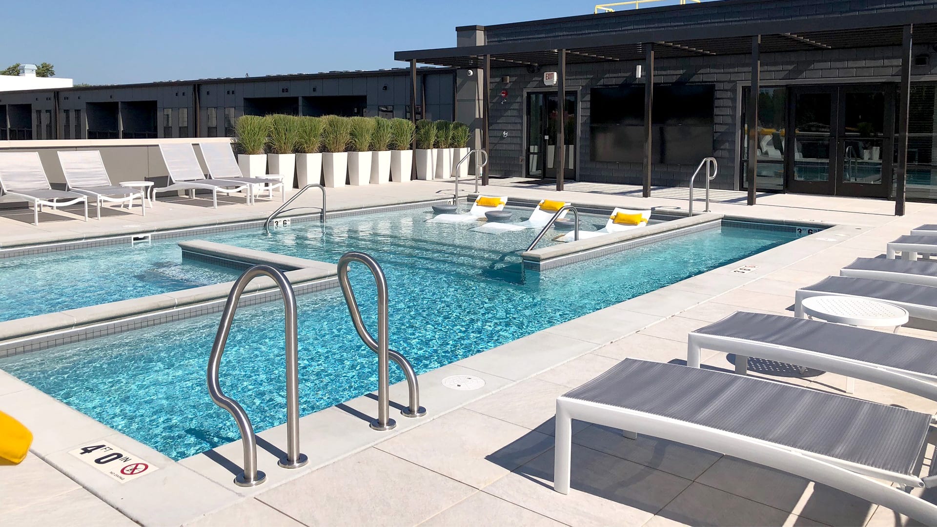 MBrico Decking Distributor | Stone Tile Decking | Porcelain Tile Decking | New York MBrico Decking Distributor | New England MBrico Decking Distributor