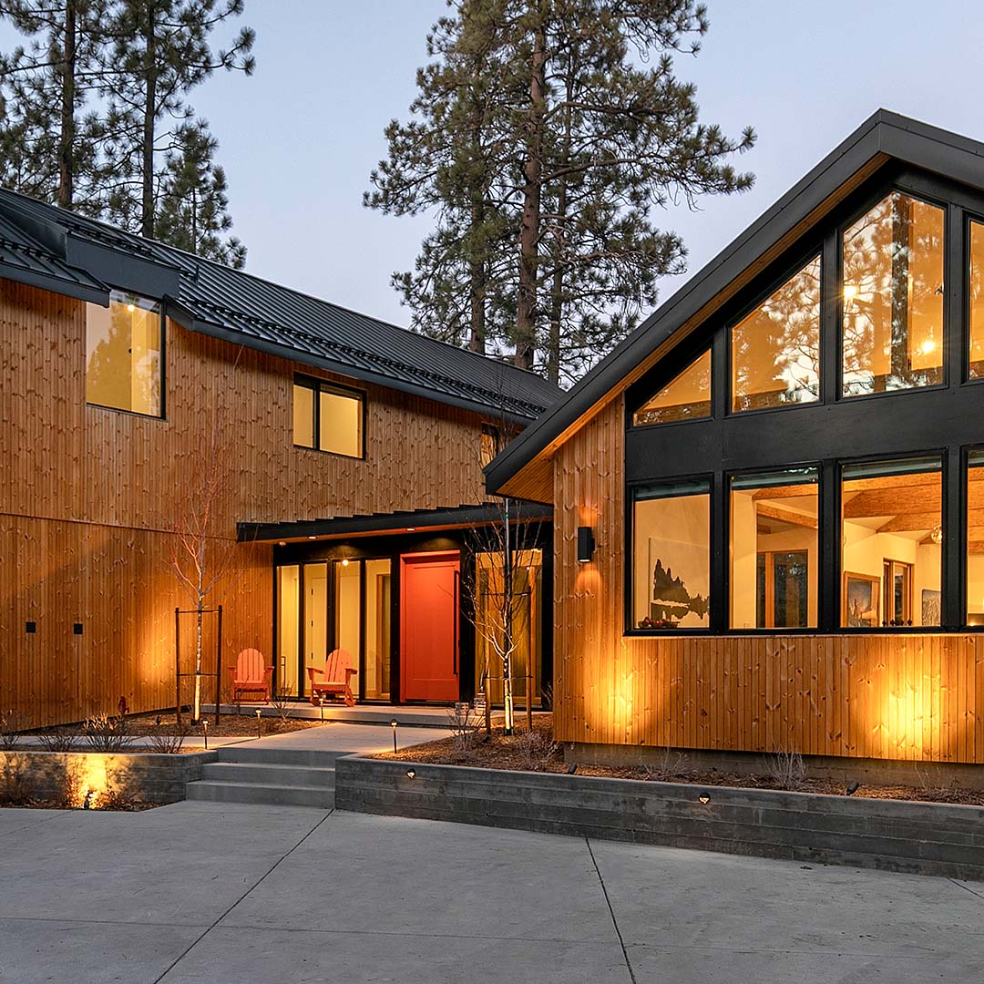 Black Exterior Trim Designs: 11 Ideas for a Modern Home - Russin, image size:1080x1080