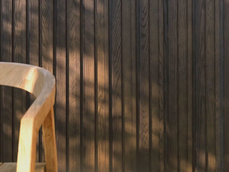 MCBF360A_Board&Batten_Antique Oak_Lifestyle Close Up