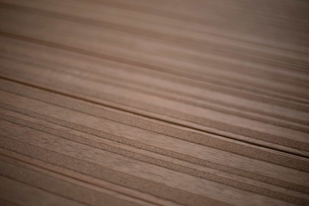 MDL200C_Lasta Grip_Coppered Oak_Closeup 4