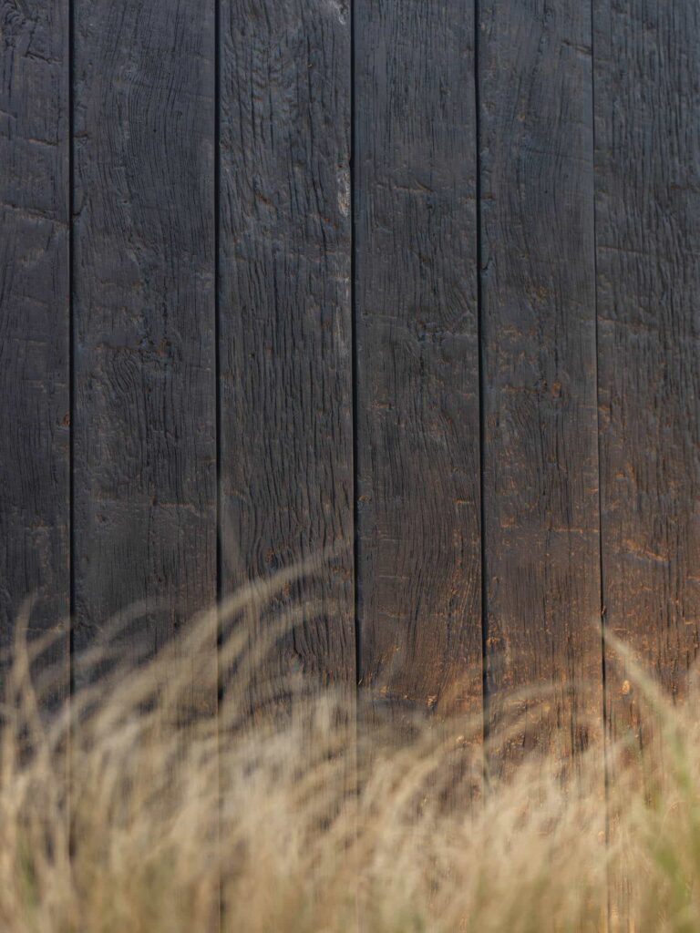 MDW200R_Weathered Oak_Embered_Cameo