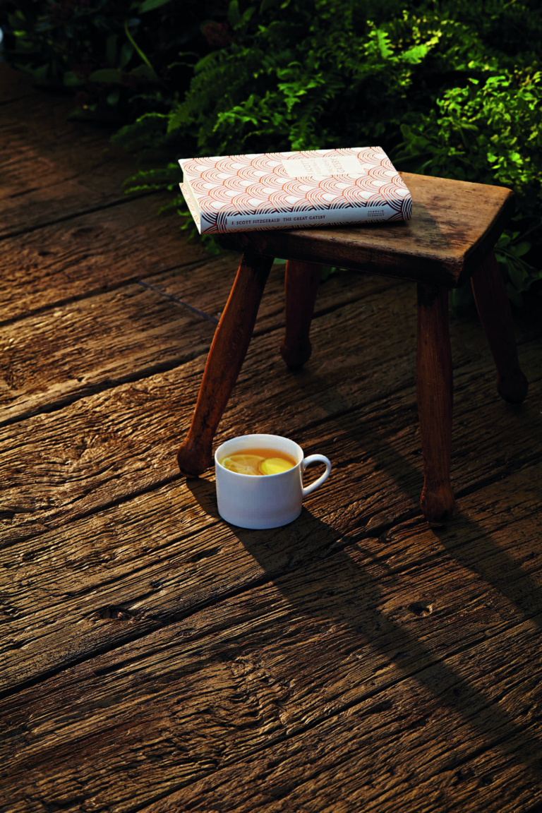 MDW200V_Weathered Oak_Vintage_Cameo 1